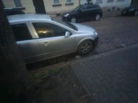 Gebraucht Opel Astra 115 PS (84 kW) 2004 Silber Kleinwagen