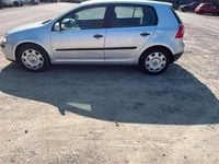 Gebraucht VW Golf V 105 PS (77 kW) 2004 Silber Kleinwagen