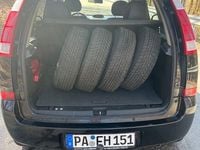 Gebraucht Opel Meriva 87 PS (63 kW) 2004 Schwarz Van / Kleinbus