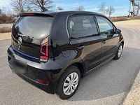 Gebraucht VW e-up! Style 61 kW (83 PS) 2022 Schwarz Kleinwagen