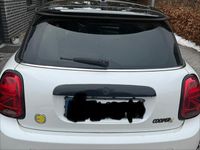 Gebraucht Mini Cooper SE 135 kW (184 PS) 2023 Weiß Kleinwagen