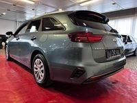 Gebraucht Kia Ceed Vision 101 PS (74 kW) 2023 Grau Kleinwagen