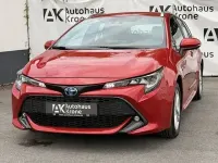 Gebraucht Toyota Corolla Business Edition 184 PS (135 kW) 2022 Rot Limousine