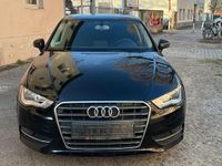 Gebraucht Audi A3 Ambiente 105 PS (77 kW) 2013 Schwarz Limousine