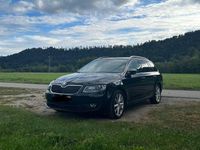 Gebraucht Skoda Octavia Style 184 PS (135 kW) 2014 Schwarz Kleinwagen