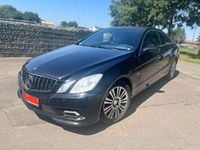 Gebraucht Mercedes E350 231 PS (169 kW) 2009 Schwarz Coupé