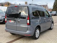 Gebraucht VW Caddy Life 102 PS (75 kW) 2024 Grau Van / Kleinbus