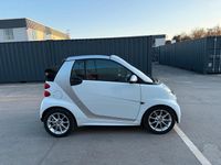 Gebraucht Smart ForTwo Cabrio 72 PS (52 kW) 2013 Weiß Cabrio