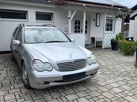 Gebraucht Mercedes C320 218 PS (160 kW) 2003 Silber Limousine