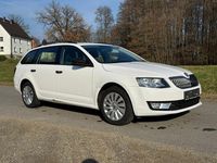 Gebraucht Skoda Octavia Active 140 PS (102 kW) 2014 Weiß Kleinwagen