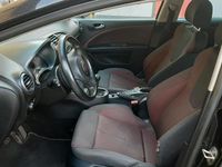 Usata Seat Leon 101 CV (74 kW) 2007 Nero Utilitaria