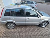 Gebraucht Ford Fusion Style 80 PS (58 kW) 2010 Silber Kleinwagen