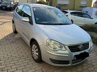 Gebraucht VW Polo Comfortline 69 PS (50 kW) 2009 Silber Kleinwagen