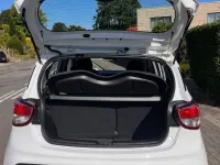 Gebraucht Hyundai i10 Trend 87 PS (63 kW) 2017 Weiß Kleinwagen