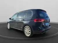 Używany VW Touran Highline 150 KM (110 kW) 2017 Czarny Minivan