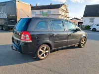 Gebraucht Opel Zafira 140 PS (102 kW) 2013 Schwarz Van / Kleinbus