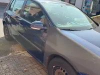 Gebraucht VW Golf V 105 PS (77 kW) 2004 Blau Kleinwagen