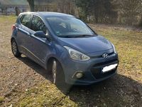 Gebraucht Hyundai i10 Style 87 PS (63 kW) 2016 Blau Kleinwagen