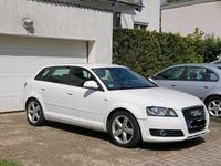 Gebraucht Audi A3 S-Line 120 PS (88 kW) 2010 Weiß Kleinwagen