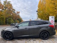 Gebraucht Ford Focus Titanium 150 PS (110 kW) 2016 Grau Kombi