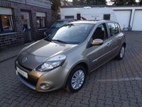 Gebraucht Renault Clio III 75 PS (55 kW) 2010 Gold Kleinwagen