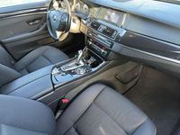 Gebraucht BMW 520 190 PS (139 kW) 2016 Blau Kombi