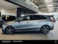 Gebraucht Mercedes B250 Progressive 224 PS (164 kW) 2024 Lack mountaingrau (metallic) Kleinwagen