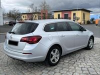Gebraucht Opel Astra 131 PS (96 kW) 2014 Silber Kombi