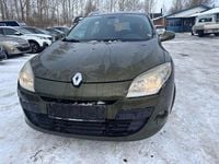 Gebraucht Renault Mégane III Expression 110 PS (80 kW) 2010 Grün Limousine