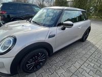 Gebraucht Mini ONE Classic 102 PS (75 kW) 2021 Grau Kleinwagen