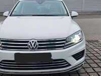Gebraucht VW Touareg Terrain Tech 262 PS (192 kW) 2014 Weiß SUV