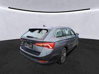 Gebraucht Skoda Octavia Style 150 PS (110 kW) 2021 Seda quartz/quartz grey Kombi