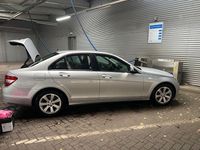 Gebraucht Mercedes C200 184 PS (135 kW) 2009 Silber Limousine
