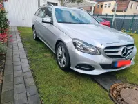 Gebraucht Mercedes E200 Avantgarde 136 PS (100 kW) 2016 Silber Kombi
