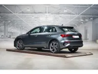 Gebraucht Audi A3 Sportback e-tron S-Line 245 PS (180 kW) 2023 Daytonagrau perleffekt Kleinwagen