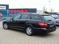 Gebraucht Mercedes E220 Avantgarde 170 PS (125 kW) 2010 Schwarz Kombi