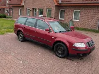 Gebraucht VW Passat 101 PS (74 kW) 2001 Rot Kombi