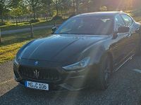 Gebraucht Maserati Ghibli 349 PS (256 kW) 2018 Schwarz Limousine