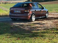 Gebraucht Opel Astra 84 PS (61 kW) 2001 Rot Limousine