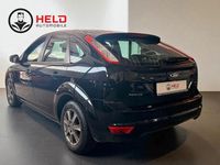 Gebraucht Ford Focus Ghia 109 PS (80 kW) 2010 Schwarz Limousine