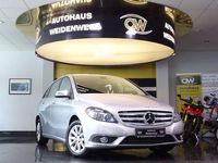 Gebraucht Mercedes B180 109 PS (80 kW) 2014 Silber Van / Kleinbus