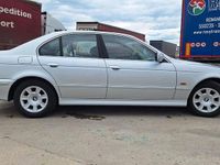 Gebraucht BMW 520 170 PS (125 kW) 2001 Silber Limousine