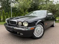 Gebraucht Jaguar XJR 396 PS (291 kW) 2023 Schwarz Limousine