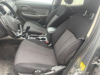 Gebraucht Mitsubishi L200 Plus 181 PS (133 kW) 2018 Grau Pickup