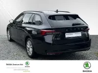 Gebraucht Skoda Octavia Selection 150 PS (110 kW) 2025 Blackmagic perleffekt Kombi