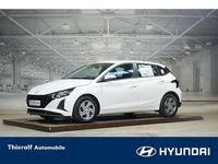 Gebraucht Hyundai i20 Select 101 PS (74 kW) 2025 Atlas white Kleinwagen