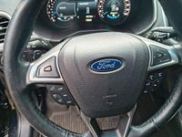 Second-hand Ford Edge Titanium 209 CP (153 kW) 2017 Negru SUV