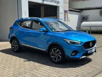 Gebraucht MG ZS Luxury 111 PS (81 kW) 2024 Blau SUV