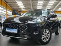 Gebraucht Ford Kuga 120 PS (88 kW) 2022 Agate black (metallic) SUV