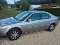 Gebraucht Ford Mondeo Futura 125 PS (91 kW) 2003 Silber Limousine